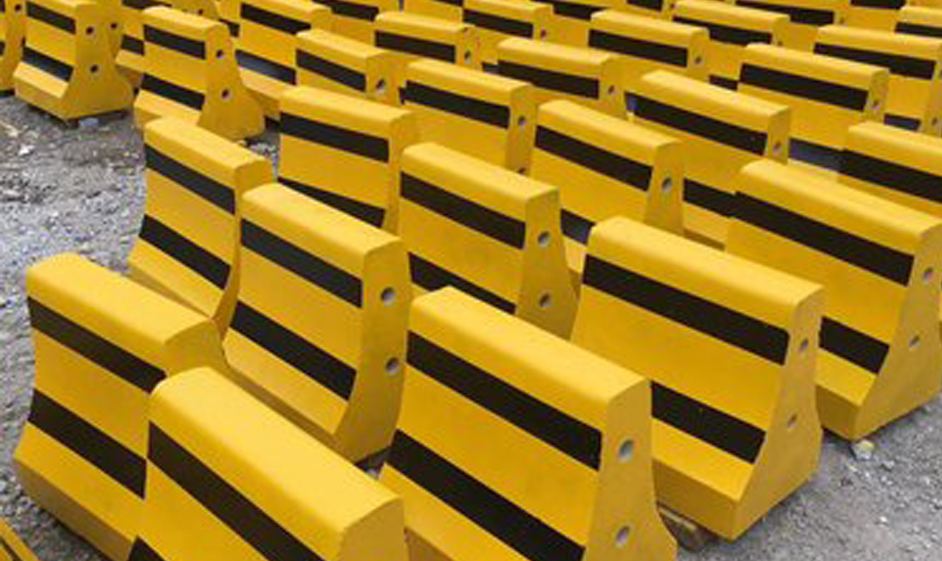 预制混凝土隔离墩